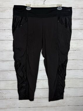 The North Face FlashDry Running Leggings Women’s XL Black Zip Mesh Pocket Crop